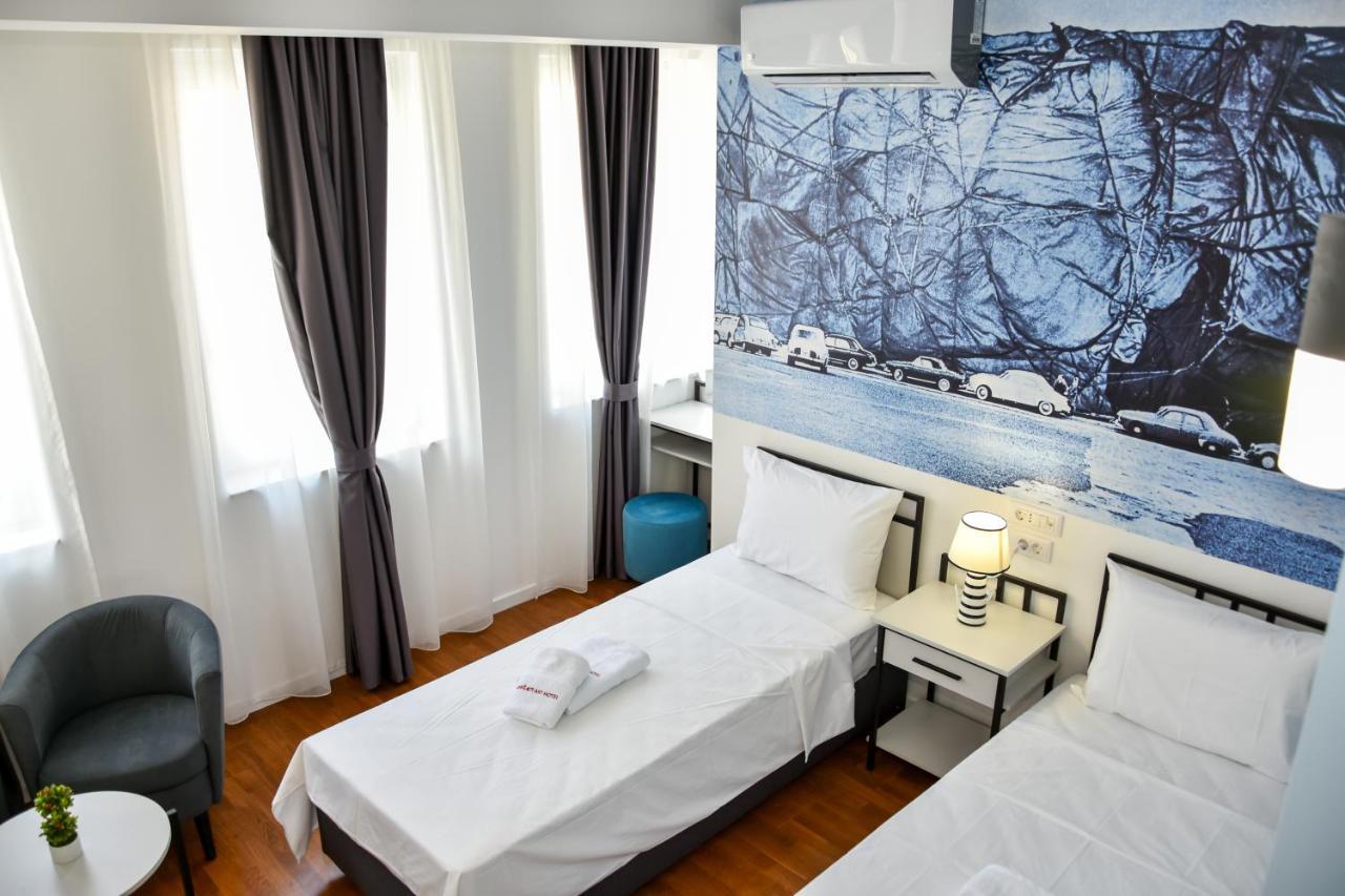 Osten Art Hotel Skopje Exterior photo