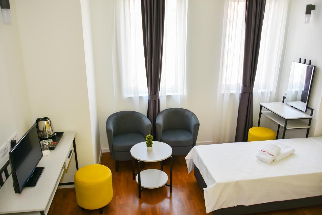 Osten Art Hotel Skopje Exterior photo