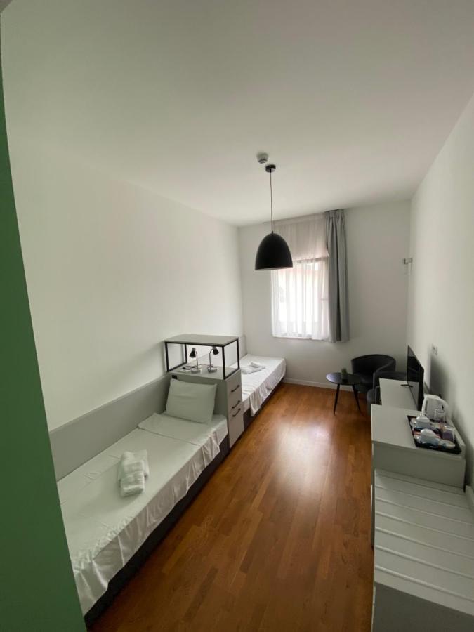 Osten Art Hotel Skopje Exterior photo